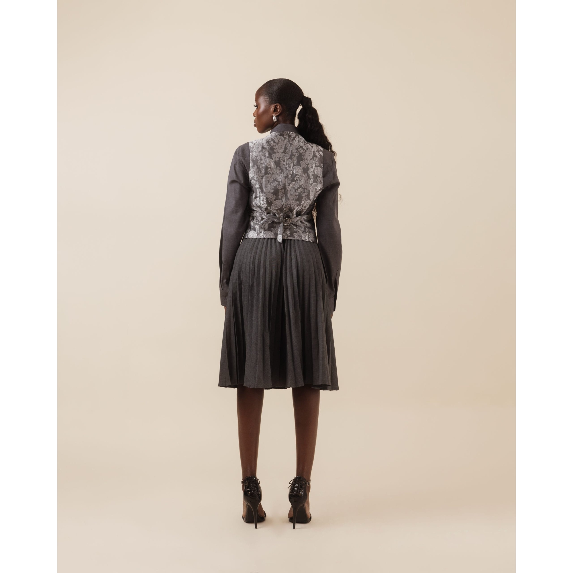 ATAFO-WOMENWEAR-LOOK-6b-scaled-1